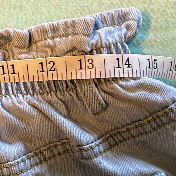 Plaid & Plain ruffle top denim jean shorts light wash size L - Picture 11 of 12